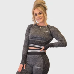 WTWM Miss Retro Crop Top Long Sleeve