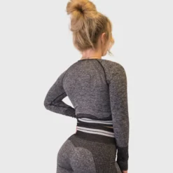 WTWM Miss Retro Crop Top Long Sleeve